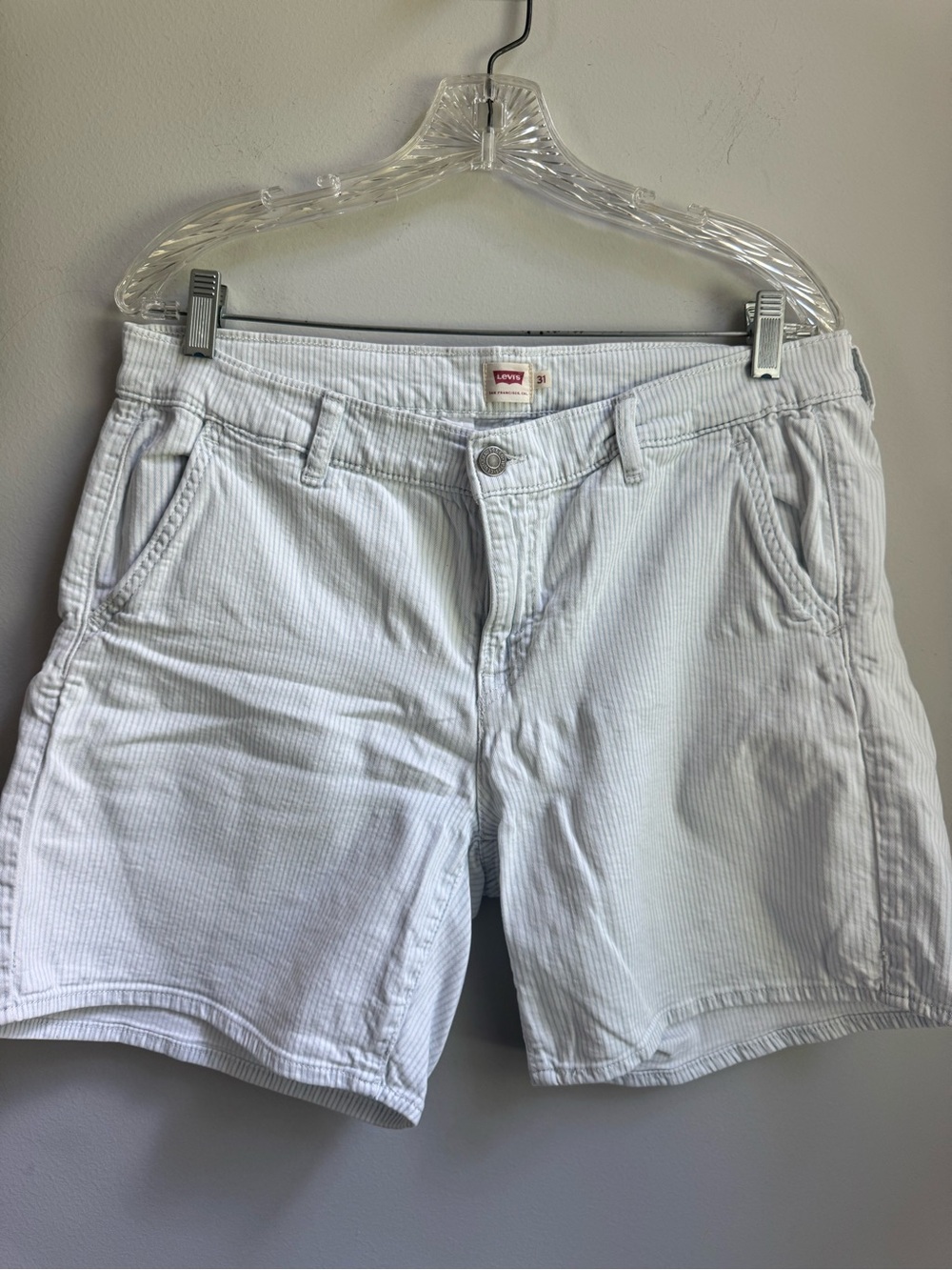 Levi's Women's Light Blue & White Striped Soft Shorts